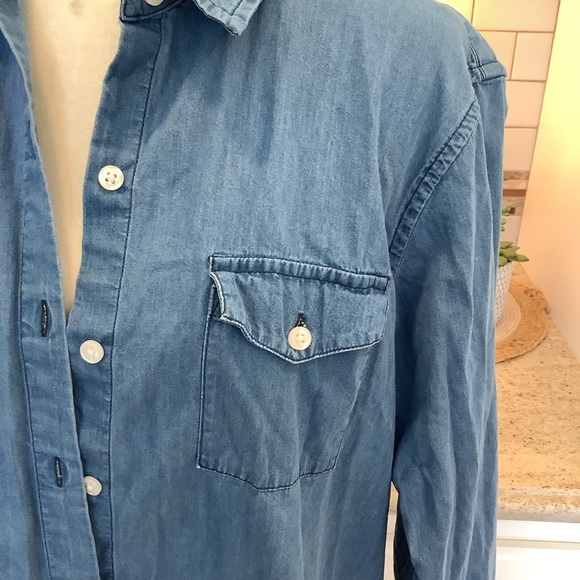 The Vermont Country Store Denim Long Sleeve Shirt Medium - Picture 5 of 7